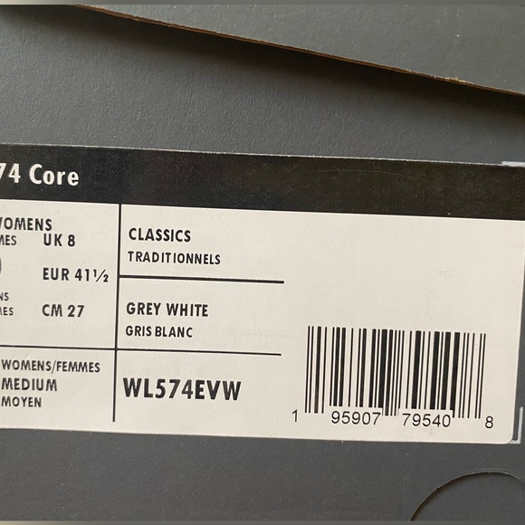 New Balance 574 Core women’s size 10 sneaker - Picture 2 of 9